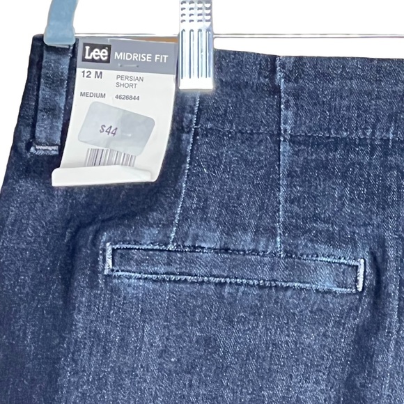Lee Women’s Mid Rise Denim Jean Dark Wash Persian Short 12 M NWT - Picture 5 of 9